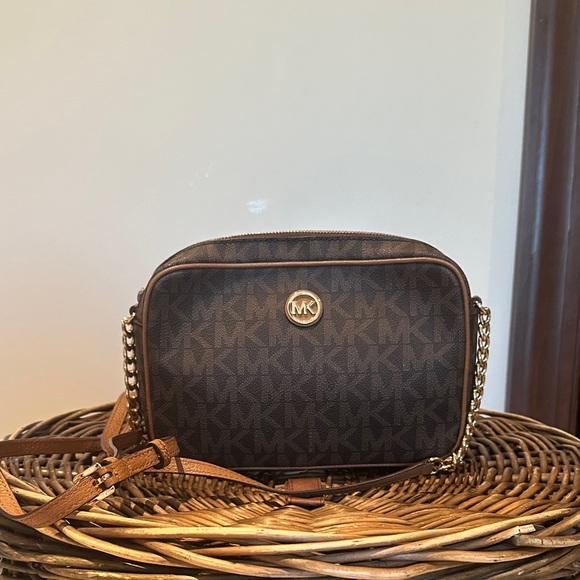 Michael Kors Signature Brown Crossbody Bag - Picture 1 of 4